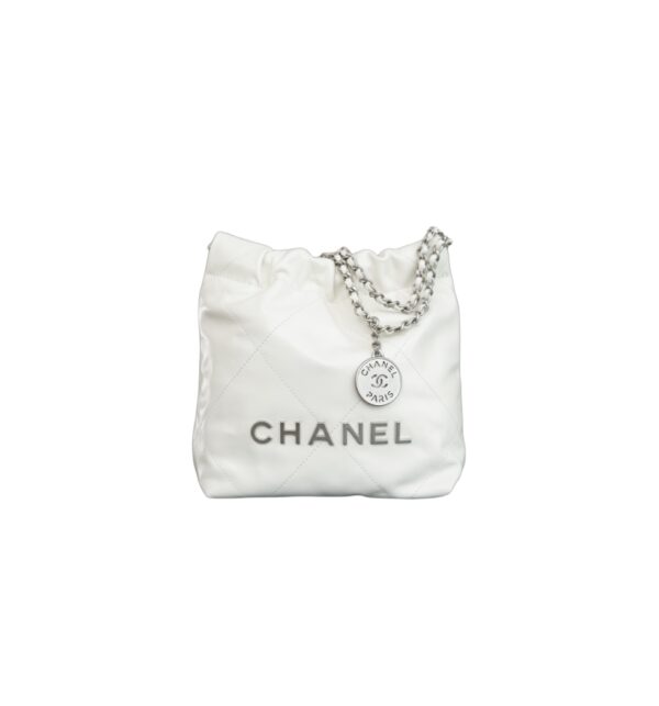 샤넬[chanel/팬더샵]22백 미니 핸드백(화이트/은장/램스킨)