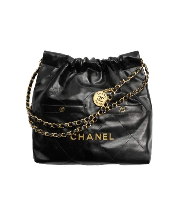 샤넬[chanel/팬더샵]*정품가죽* 22백 스몰 포켓 핸드백(블랙/금장/램스킨)