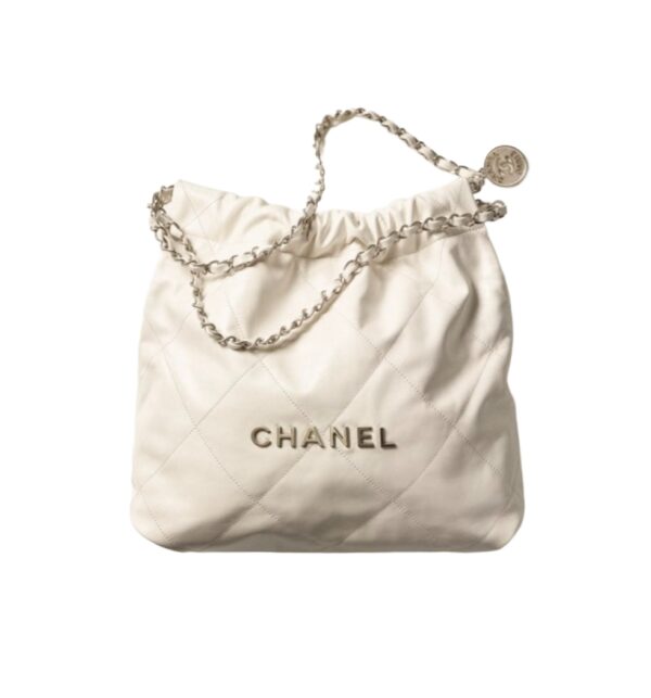 샤넬[chanel/팬더샵]22백 스몰 핸드백(화이트/은장/램스킨)