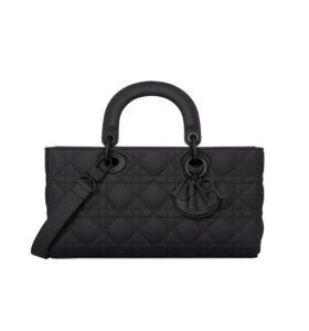 디올[dior/여왕]레이디 디조이 미디엄 백(울트라 매트 블랙/까나쥬/램스킨)