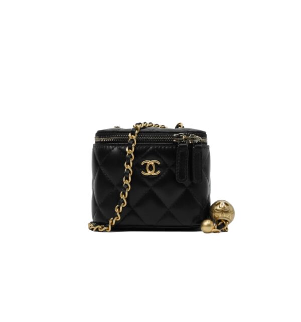 샤넬[chanel/팬더샵]베니티 골드볼 미니 백(블랙/금장/램스킨)