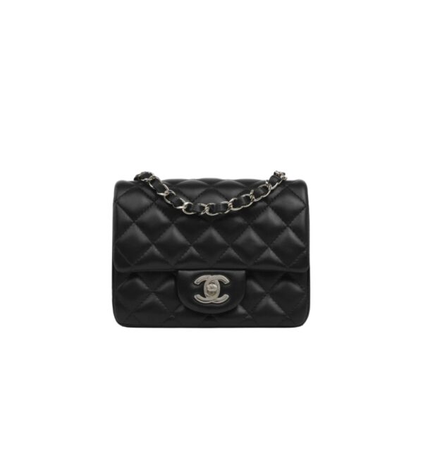 샤넬[chanel/팬더샵]클래식 쁘띠삭 플랩 백(블랙/은장/램스킨)