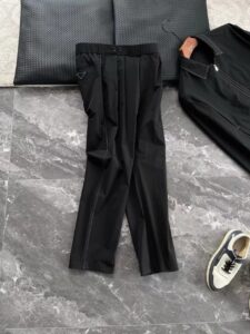 [국내배송]프라다 [ PRADA] 매장판 남성 캐줄얼 라벨팬츠-12380