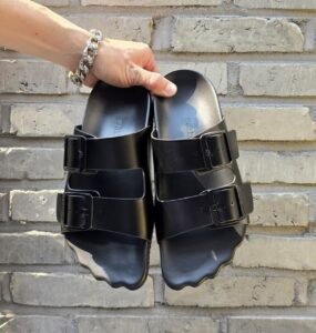 [국내배송]발렌시아가 선데이 샌들 블랙