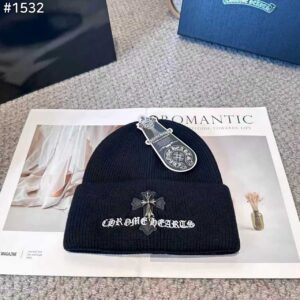 [국내배송]크롬하츠 레더 크로스 레터링 비니 블랙