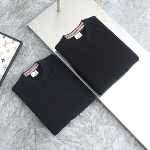 [국내배송]버버리 2025 베이직 울 라운드니트