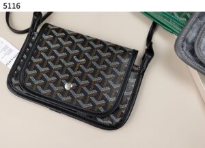 [국내배송]고야드 [GOYARD] 수입프리미엄급 고야드 플뤼메 클러치