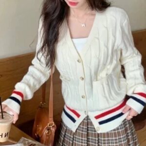 [국내배송]톰브라운 끝 삼선 꽈배기 니트 가디건