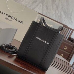 [국내배송]발렌시아가 에브리데이 토트백 XXS