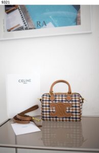 [국내배송]셀린느 [CELINE] 수입고급 SMALL BOSTON in TARTAN TEXTILE AND