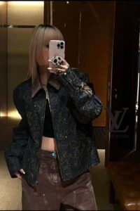 [국내배송]루이비통 골덴 카라 포인트 문양 자켓