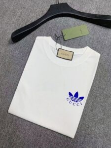 [국내배송]구찌 X 아디다스 가슴로고 티셔츠