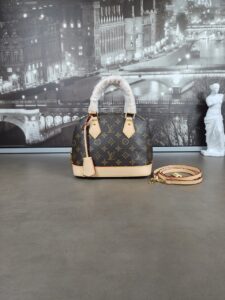 [국내배송]루이비통 모노그램 알마백 BB