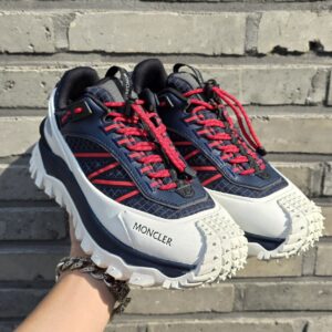 [국내배송]몽클레어 트레일그립 블루