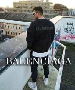 [국내배송]발렌시아가 백로고 맨투맨