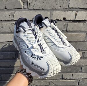 [국내배송]몽클레어 트레일그립 화이트그레이