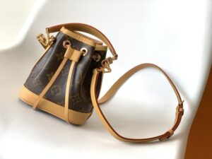 [국내배송]루이비통 나노 노에 (최상위버전M81266)