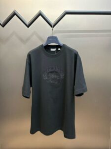 [국내배송]버버리 월계관 자수로고 반팔 티셔츠