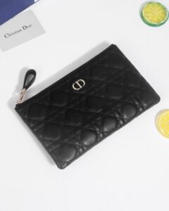 [국내배송]디올 카로 슬림 파우치