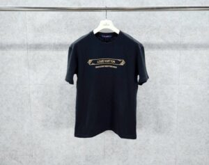 [국내배송]루이비통 엠벨리시드 다미에 피케 티셔츠