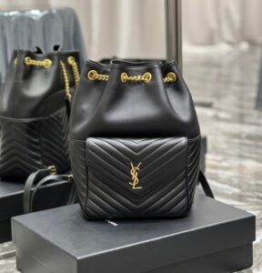 [국내배송]생로랑 조 백팩 램스킨 블랙 금장