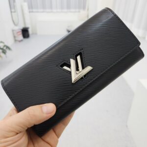 [국내배송]루이비통 트위스트 장지갑