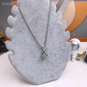 [국내배송]크롬하츠 큐브 목걸이