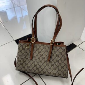 [국내배송]구찌 수입고급 GG 엠블럼 스몰 토트백