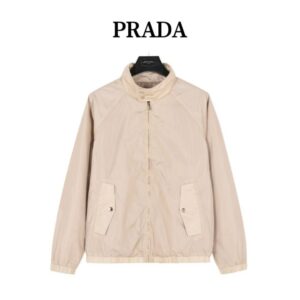 [국내배송]프라다 트라이앵글 백로고 자켓