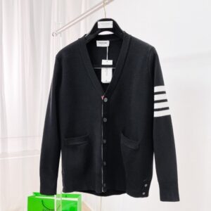 [국내배송]톰브라운 시그니처 4선완장 가디건