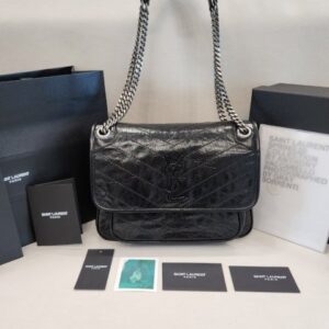 [국내배송]생로랑 빈티지 niki 미디엄 BLACK(최상위버젼) 633158