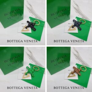 [국내배송]보테가 베네타 트라이앵글 나파 키링