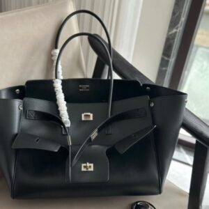 [국내배송]발렌시아가 벨 에어 미디엄 캐리올백