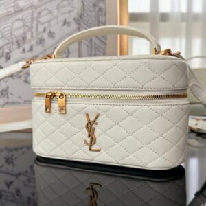 [국내배송]생로랑 가비 램스킨 미니 베니티 숄더백