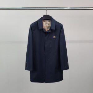 [국내배송]버버리 기사자수 트렌치 코트