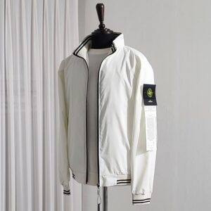 [국내배송]스톤아일랜드 로고패치 라인 자켓