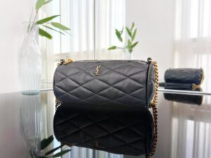 [국내배송]생로랑 세이드 미니 튜브백 램스킨 블랙