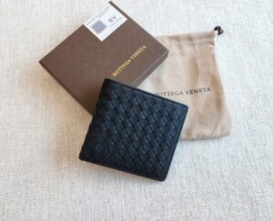 [국내배송]보테가 베네타 포켓 반지갑(최상급) 120703