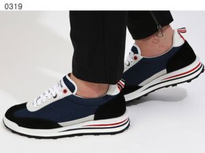 [국내배송]톰브라운 [THOM BROWNE] 수입프리미엄급 테크 러너 스니커즈
