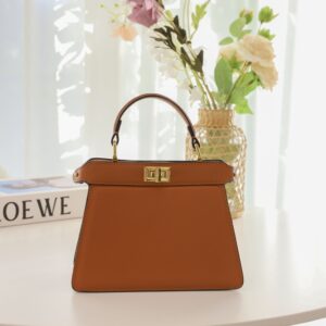 [국내배송]펜디 [ F.D ] 수입최상급 피카부 백 쁘띠 아이씨유 – 브라운